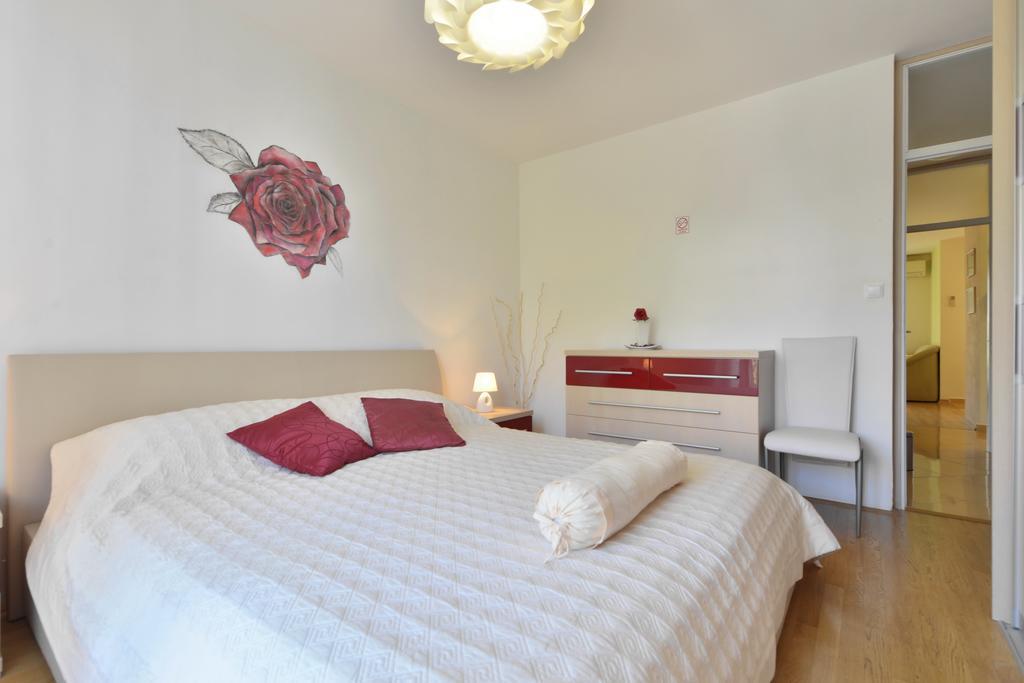 Cozy Beach Apartment Split Eksteriør billede