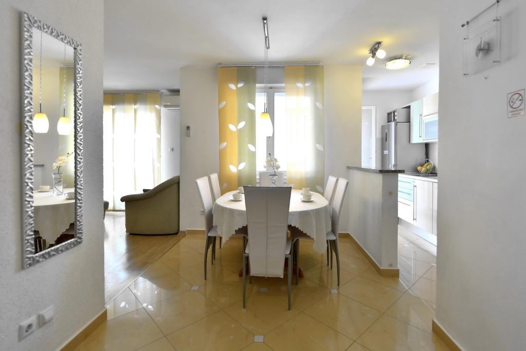 Cozy Beach Apartment Split Eksteriør billede